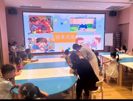 以書香童趣踐行師范初心——南京師范大學泰州學院“紅心研墨”暑期社會實踐紀實（27）