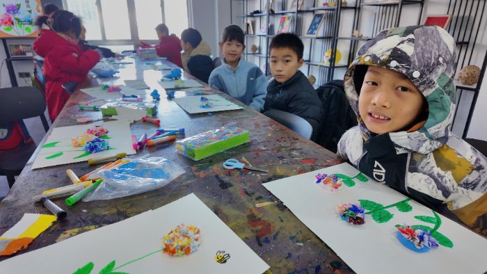 山東大學(xué)山海微光支教隊開展首日支教