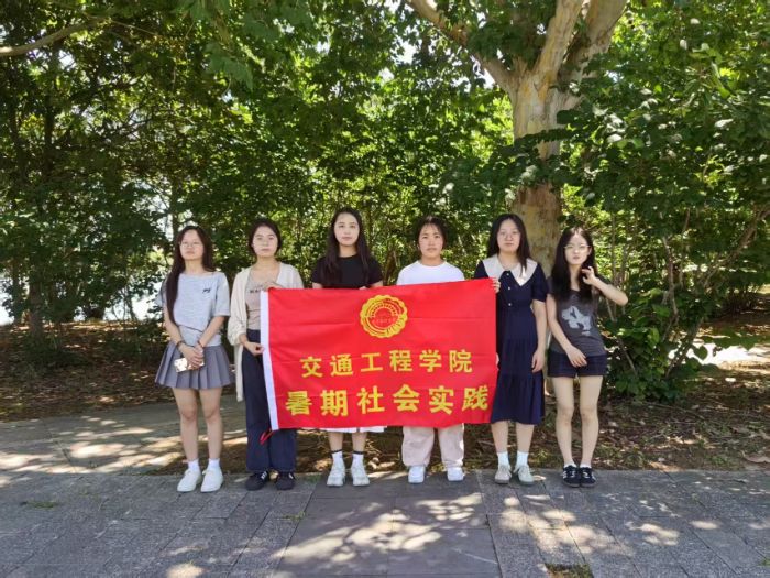 南京工程學(xué)院天印白鷺團(tuán)隊(duì)：融產(chǎn)學(xué)研資源 助科普惠民青春行