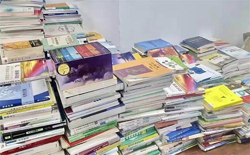 捐書筑夢(mèng)，墨香傳情——浙江工商大學(xué)會(huì)計(jì)學(xué)院圖書捐贈(zèng)活動(dòng)